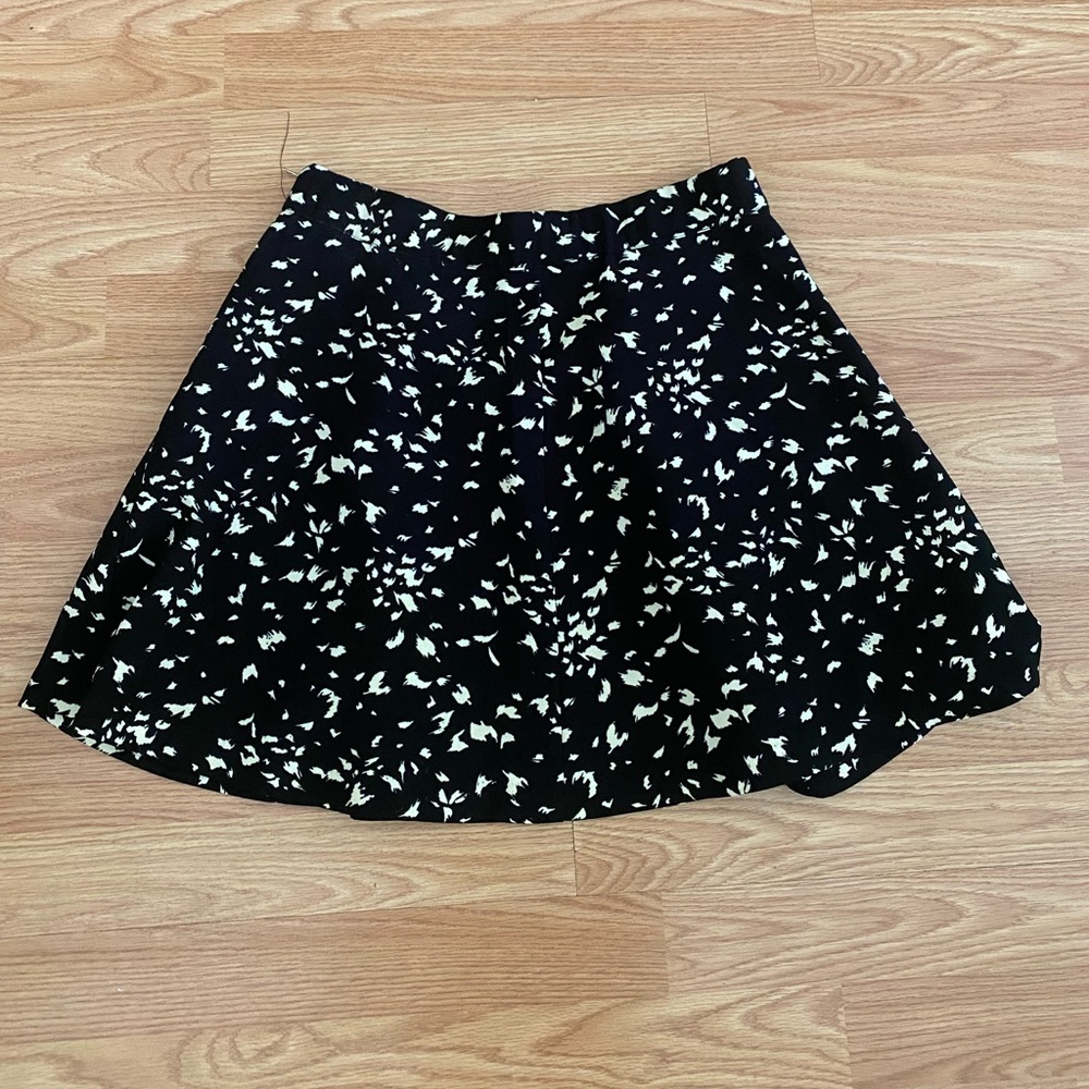 Black and white Skirt